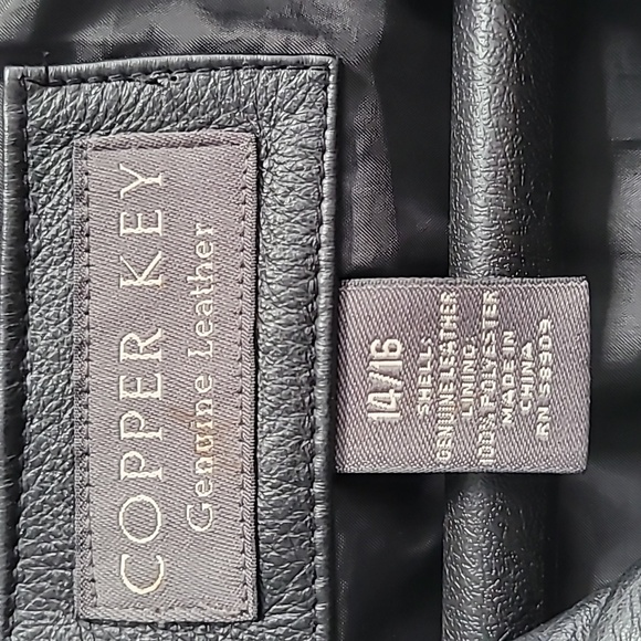 Girl's Black Copper Key Genuine Leather Jacket Size 14/16 - Picture 5 of 10